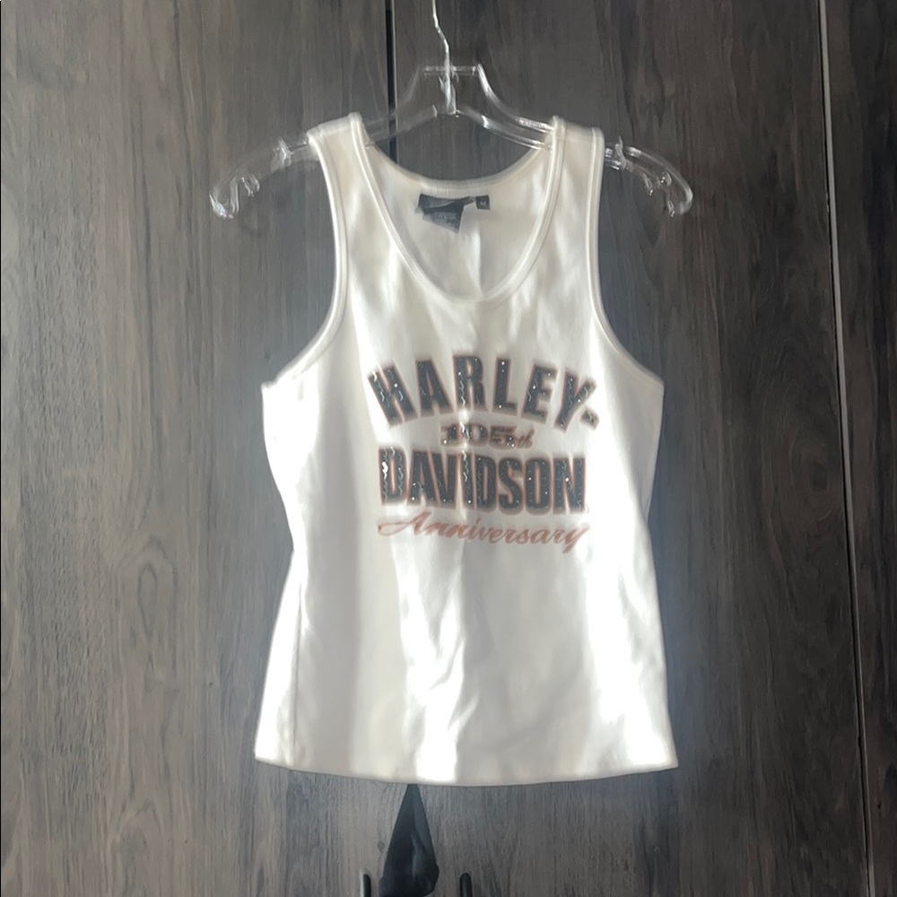 FLASH SALE!Harley Davidson 105th anniversary white tank top size medium - Picture 2 of 4